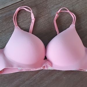 Victoria's Secret Bra 32B